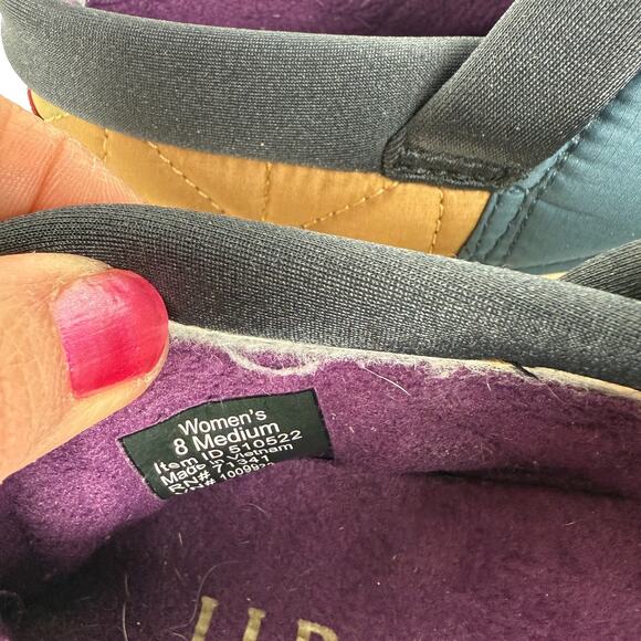 L.L.Bean Ultralight PrimaLoft Comfort Shoes Women's 8 Blue Waterproof Slip-On - Picture 11 of 11